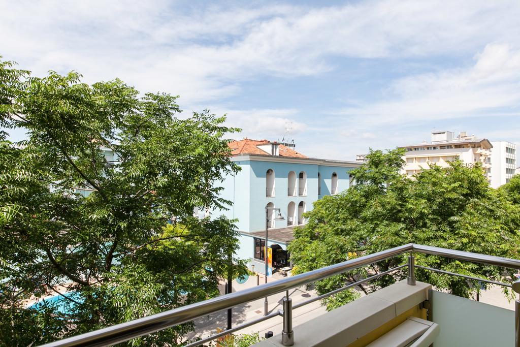 Hotel Sandra กัตเตโออามาเร ห้อง รูปภาพ